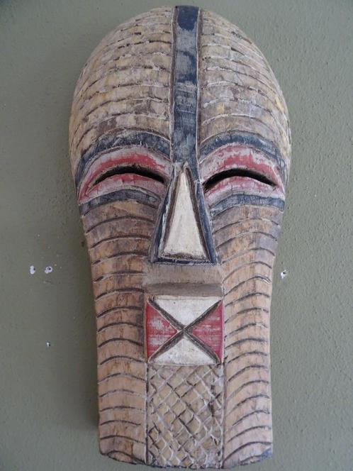 Masque africain Songye Kifwebe masque Congo Masque de guéris, Antiquités & Art, Art | Art non-occidental, Enlèvement ou Envoi