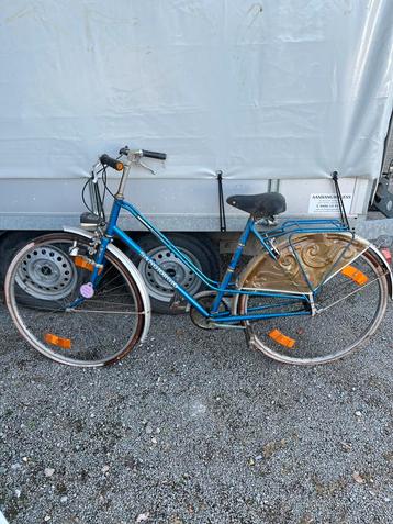 2 vintage fietsen beschikbaar voor biedingen