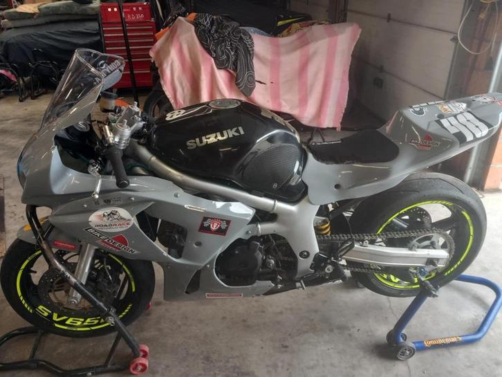 suzuki sv650 piste, Motoren, Motoren | Suzuki, Particulier, Super Sport, meer dan 35 kW, 2 cilinders, Minimaal motorrijbewijs A1