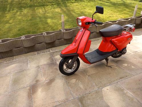 Yamaha ca 50, Fietsen en Brommers, Scooters | Vespa, Zo goed als nieuw, Overige modellen, Klasse B (45 km/u), Tweetakt, Ophalen