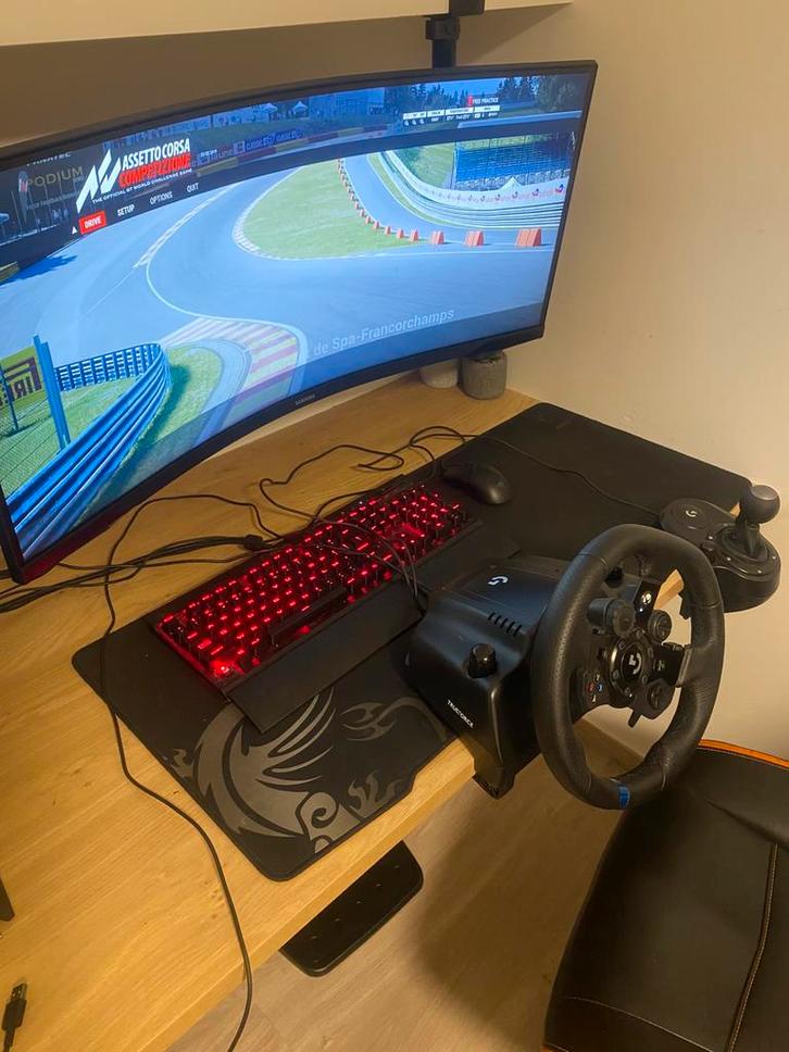 Sim racing setup, Logitech g923, Games en Spelcomputers, Spelcomputers | Sony Consoles | Accessoires, Zo goed als nieuw, Ophalen