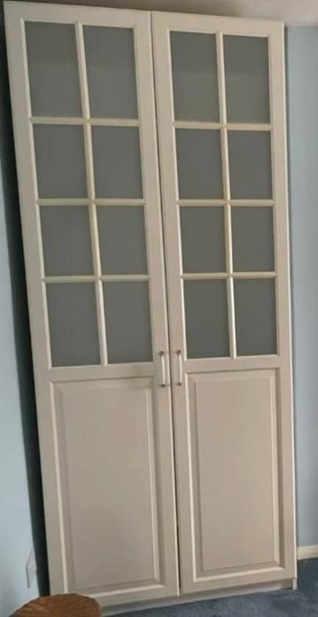 Twee kledingkast ikea lengte 2,37 breedte 1m  (VERKOCHT), Doe-het-zelf en Bouw, Deuren en Vliegenramen, Zo goed als nieuw, Ophalen