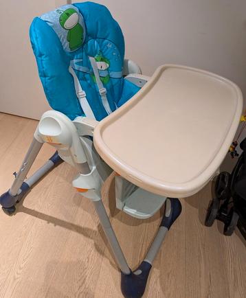 Chicco kinderstoel met tafel en tablet beschikbaar voor biedingen