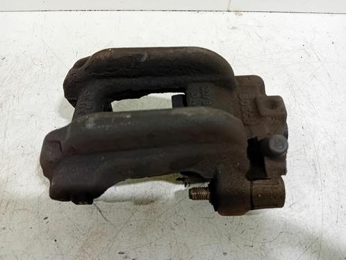 REMKLAUW RECHTS ACHTER BMW 1 serie (F20) (01-2010/06-2019), Auto-onderdelen, Remmen en Aandrijving, BMW, Gebruikt
