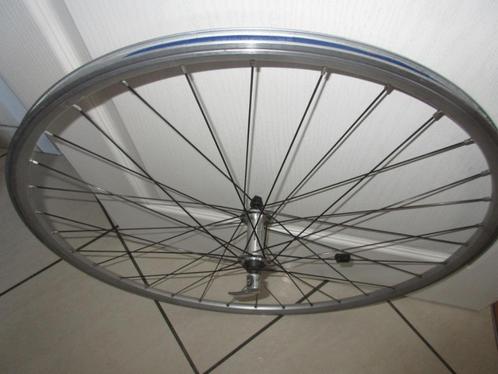 Voorwiel 28 X 1 3/8 X 1/5 met snelsluiting in goede staat, Fietsen en Brommers, Fietsonderdelen, Gebruikt, Racefiets, Wiel, Ophalen