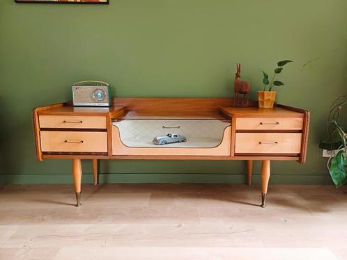 Vintage dressoir kast, Huis en Inrichting, Kasten | Dressoirs, Ophalen