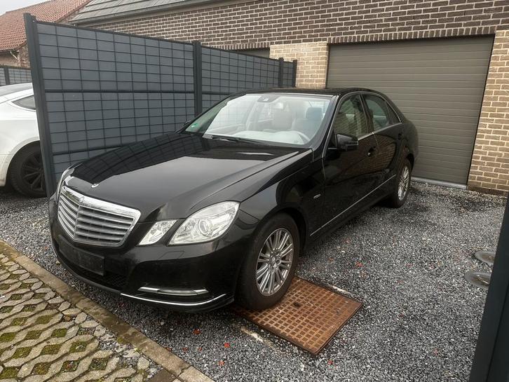 Mercedes E 200 CDI, Autos, Mercedes-Benz, Particulier, Airbags, Air conditionné, Bluetooth, Ordinateur de bord, Verrouillage central