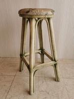 Tabouret de bar vintage en rotin vert menthe, Utilisé, Enlèvement ou Envoi, Osier