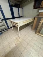 Zeer stevige werktafel op ijzere poten, Huis en Inrichting, Ophalen, Gebruikt