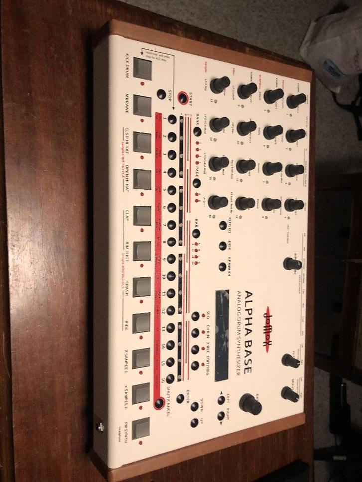 Jomox AlphaBase (mk1), Musique & Instruments, Batteries électroniques, Comme neuf, Autres marques, Enlèvement