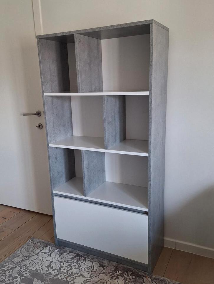 Billund boekenkast, Huis en Inrichting, Kasten | Boekenkasten, Gebruikt, Ophalen