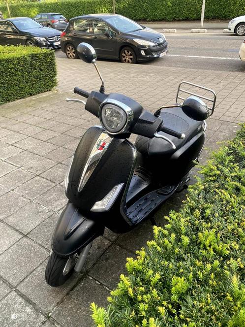 GTS Bravo 50cc - Noir carbone, Vélos & Vélomoteurs, Scooters | Marques Autre, Utilisé, Classe A (25 km/h), Essence, Enlèvement