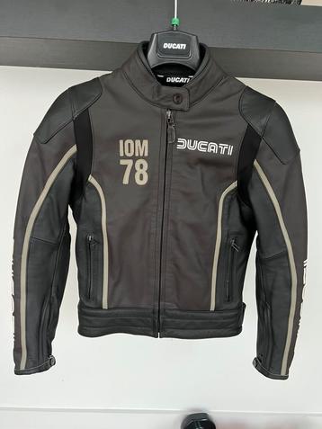 Ducati Dainese motorjas beschikbaar voor biedingen