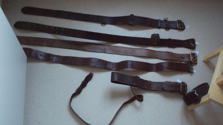 lot 6 riemen ABBL, Verzamelen, Militaria | Tweede Wereldoorlog, Ophalen of Verzenden