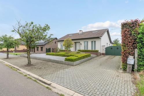 Huis te koop in Bocholt, 5 slpks, Immo, Huizen en Appartementen te koop, Vrijstaande woning, C