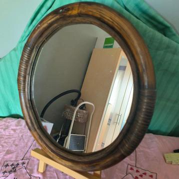 Wc-kamer spiegel (40cm*38cm) beschikbaar voor biedingen