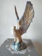 vintage beeld porselein Valencia Spain arend deco jaren 80, Enlèvement ou Envoi