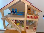 Poppenhuis met volledige inrichting en bewoners, Ophalen, Gebruikt, Poppenhuis