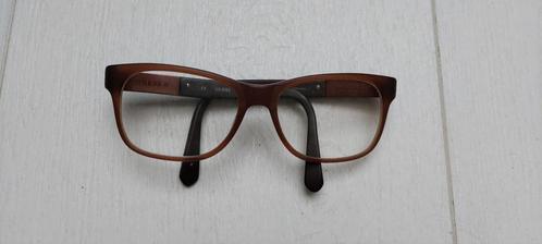 Brilmontuur Guess in bruintinten, Handtassen en Accessoires, Zonnebrillen en Brillen | Dames, Zo goed als nieuw, Bril, Ophalen of Verzenden