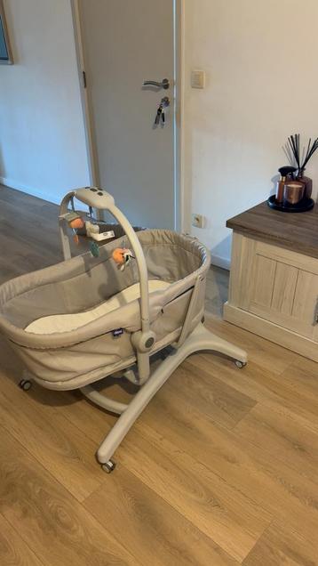 chicco hug 4 en 1 beschikbaar voor biedingen