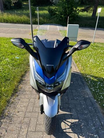 Scooter HONDA Forza 125, Motoren, Motoren | Honda, Scooter, Particulier, 125 cc, 11 kW of minder