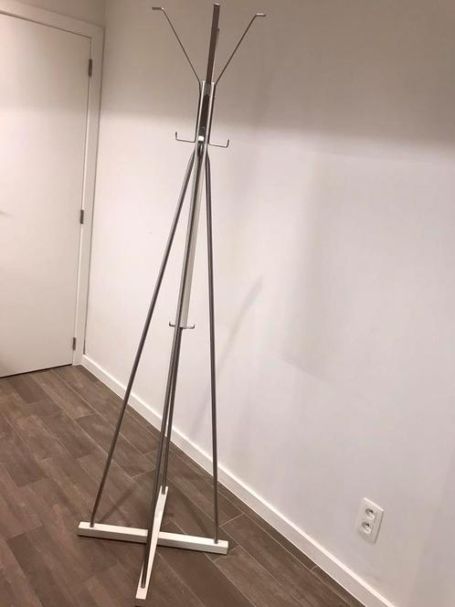 KAPSTOK , İNOX , NİEUWSTAAT ., Huis en Inrichting, Woonaccessoires | Kapstokken, Zo goed als nieuw, Staande kapstok, 150 tot 200 cm