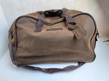 Reistas groot, L 54 X B 30 CM, donker bruin. beschikbaar voor biedingen