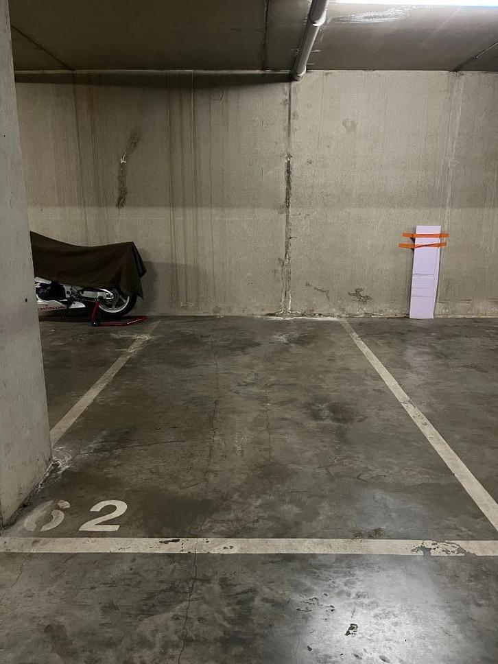 Autostaanplaats in Beringen centrum, Immo, Garages en Parkeerplaatsen, Provincie Limburg
