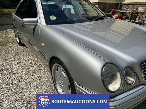 Mercedes E55 AMG | Route 66 auctions, Auto's, Oldtimers, Bedrijf, Te koop, Lederen bekleding, Mercedes-Benz, Benzine, Overige carrosserie