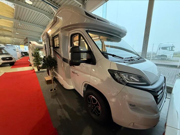 Ruimte wonder topklasse, Caravans en Kamperen, Mobilhomes, Bedrijf, tot en met 4, Half-integraal, Fiat, Diesel, 6 tot 7 meter