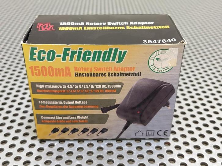 Adaptateur réglable écologique M&W 3—12V 1.5A, TV, Hi-fi & Vidéo, Chargeurs, Comme neuf, Enlèvement ou Envoi