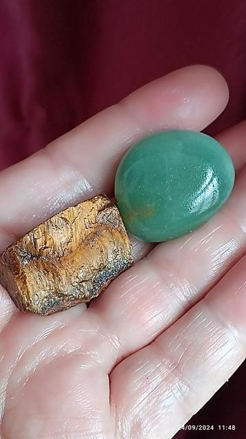 Lot d'aventurine et oeil de tigre