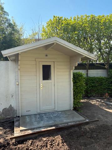 Sauna - buitensauna/tuinhuis beschikbaar voor biedingen