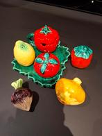 VALLAURIS-set. Schotel, zoutvaatjes, 1 mosterdpot, enz, Antiek en Kunst, Ophalen of Verzenden