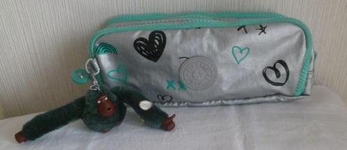 Kipling drievoudige pennenetui zilver en fluorescerend groen, Diversen, Schoolbenodigdheden, Gebruikt, Ophalen of Verzenden