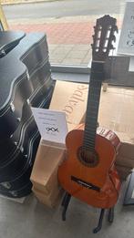 Salvador sc 144  4/4  € 60  nieuw gitaren opruimen, Muziek en Instrumenten, Snaarinstrumenten | Gitaren | Akoestisch, Ophalen