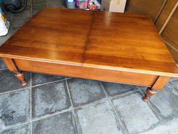 Antieke salontafel. Bovenbladen schuiven weg. Tricoire. beschikbaar voor biedingen