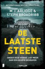 NIEUW *** De laatste steen *** MJ Arlidge & Steph Broadribb, Boeken, België, Nieuw, Ophalen of Verzenden, M.J. Arlidge