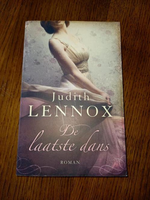 Judith Lennox - De laatste dans, Boeken, Literatuur, Zo goed als nieuw, Ophalen of Verzenden