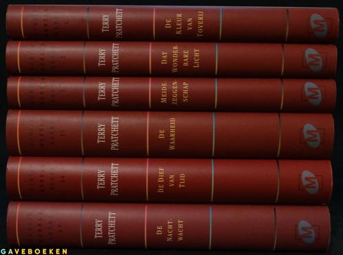 Schijfwereld - Terry Pratchett - Uitgeverij M - 6x - HC, Livres, Fantastique, Utilisé, Enlèvement ou Envoi