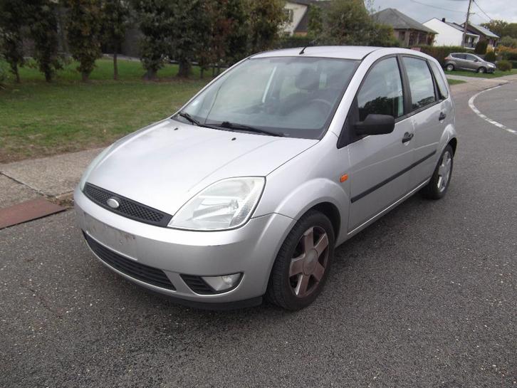 Ford Fiesta lichte vracht 1,4 TDCI diesel, Autos, Camionnettes & Utilitaires, Particulier, ABS, Airbags, Air conditionné, Ordinateur de bord
