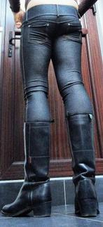 zwarte hoge laarzen, Ophalen, Zwart, Boots, Gedragen