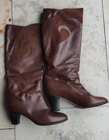Lederen damesbotjes bruin  beschikbaar voor biedingen