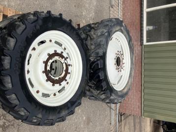 Mitas AC 85 cultuurwielen 380/90 R 46 320/85 R 34 beschikbaar voor biedingen