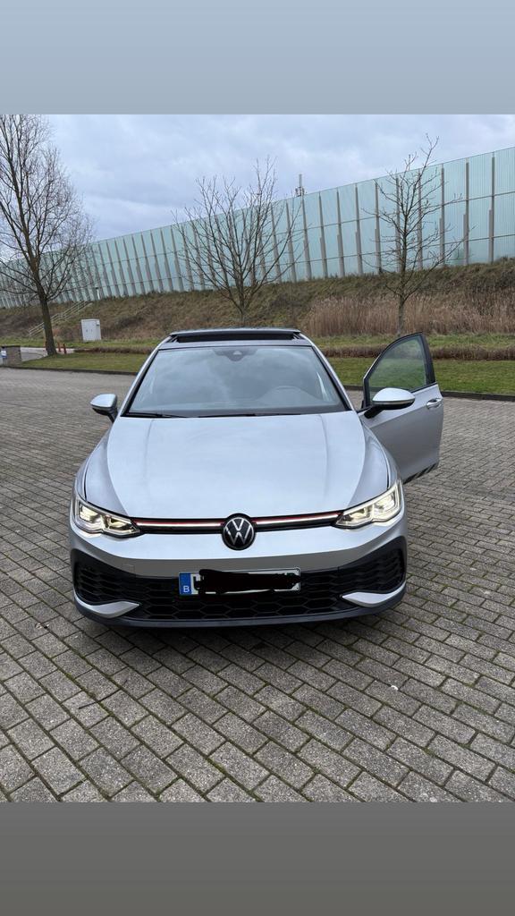 Volkswagen Golf 8 GTI Clubsport Panoramadak 2023, Auto's, Volkswagen, Particulier, Golf, Achteruitrijcamera, Benzine, 5 deurs