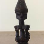 Houten beeldje H-24 cm, Enlèvement