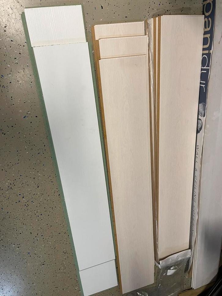 GRATIS wand- of plafondpanelen, Huis en Inrichting, Woonaccessoires | Wandplanken en Boekenplanken, Zo goed als nieuw, Ophalen