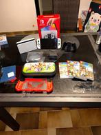 Nintendo Switch Oled Wit versie, Met games, Met 2 controllers, Zo goed als nieuw, Switch OLED