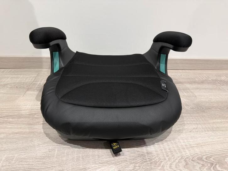 Peg Perego : 2 Sièges Auto, Réhausseurs Auto avec ISOFIX, Enfants & Bébés, Sièges auto, Neuf, Autres marques, 22 à 36 kg, Isofix