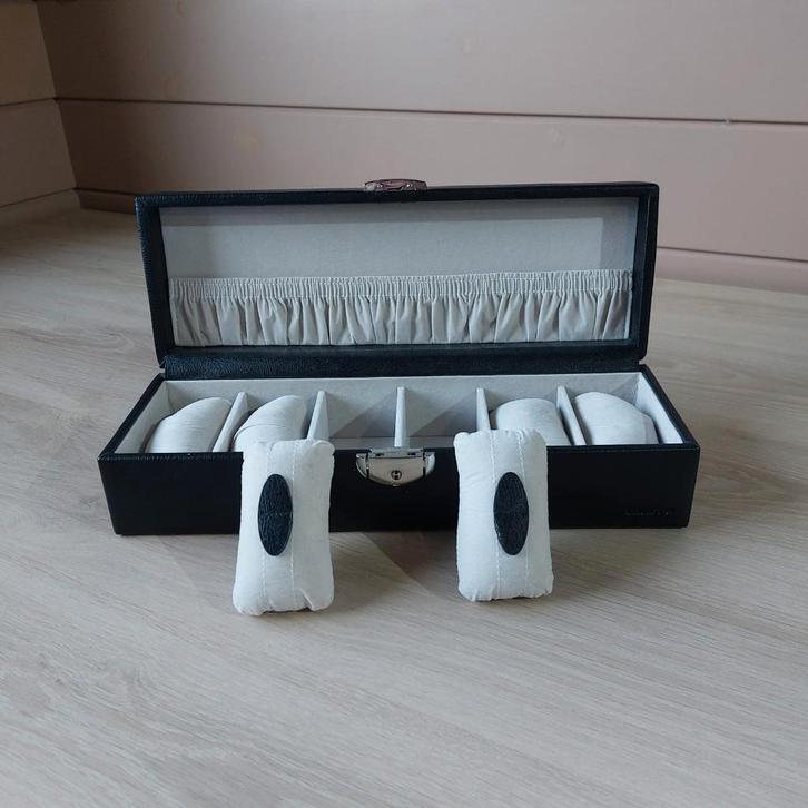 Box voor 16 horloges in nepleder, Handtassen en Accessoires, Koffers, Nieuw, Zacht kunststof, Minder dan 50 cm, Minder dan 35 cm
